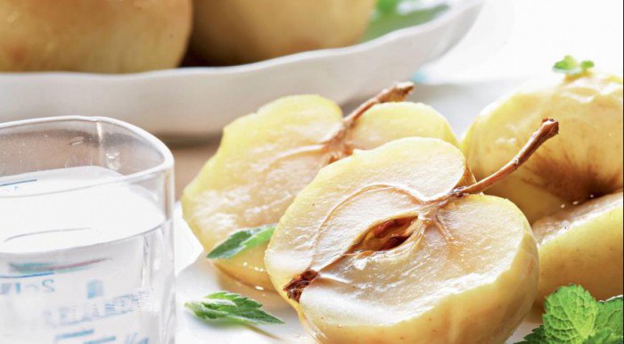 Рецепт классических моченых яблок с медом, смородиной и медом