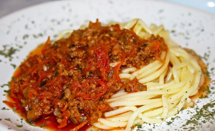 Рецепт мясного соуса болоньезе для спагетти