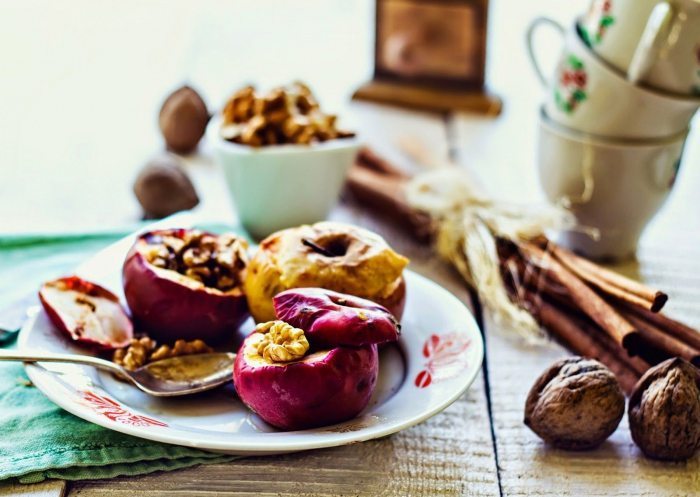 Как правильно хранить сушеные яблоки в домашних условиях?