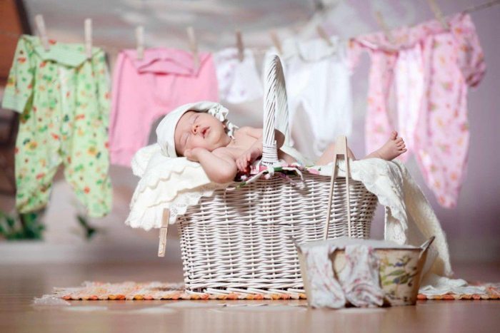 Как правильно стирать вещи для малышей