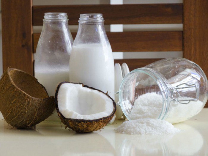 Что собой представляет кокосовое молоко