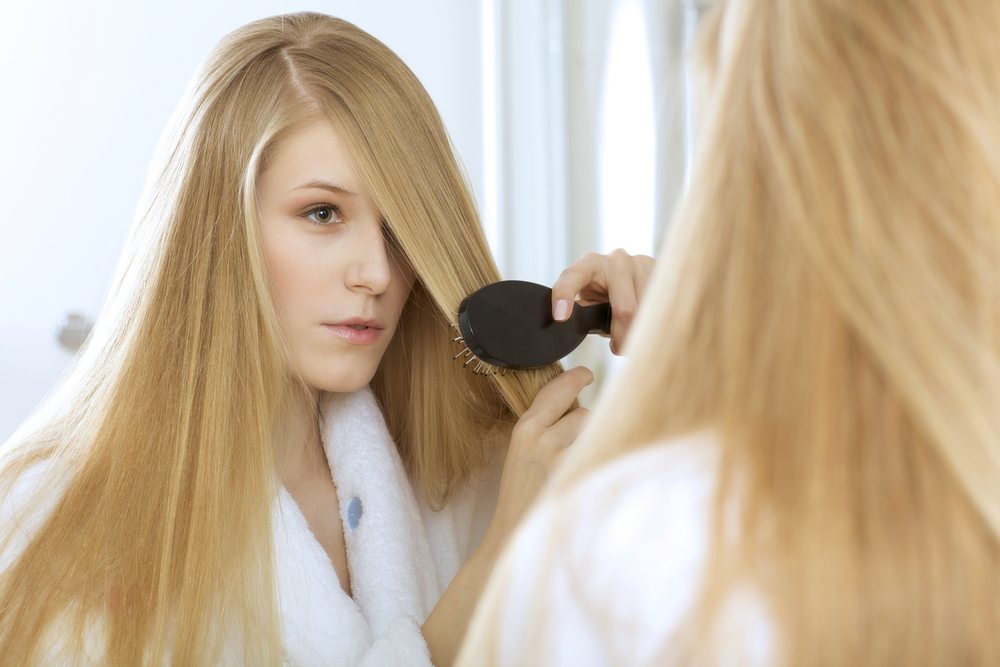 Чем лечить выпадение волос у женщин?