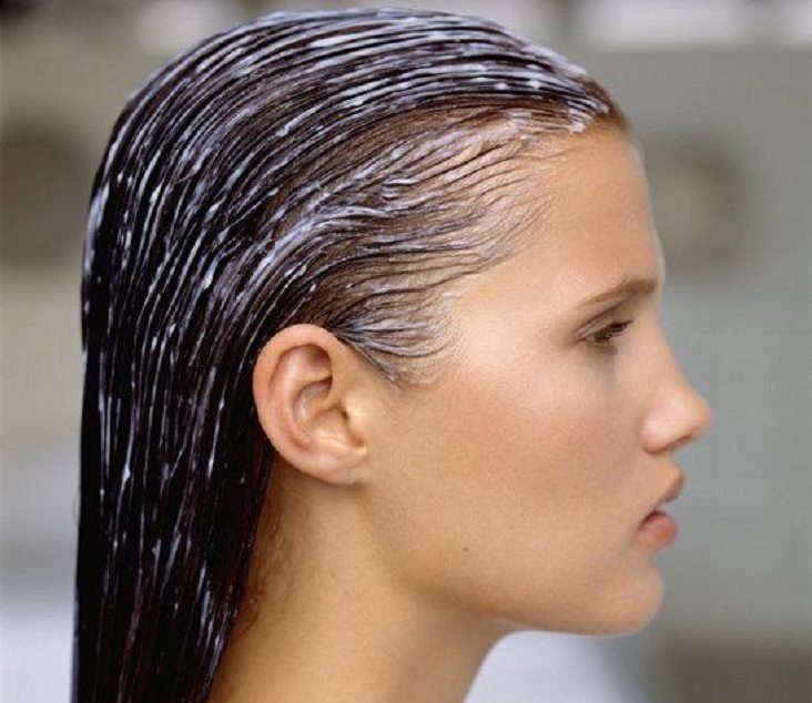 Как лечить ломкость волос?