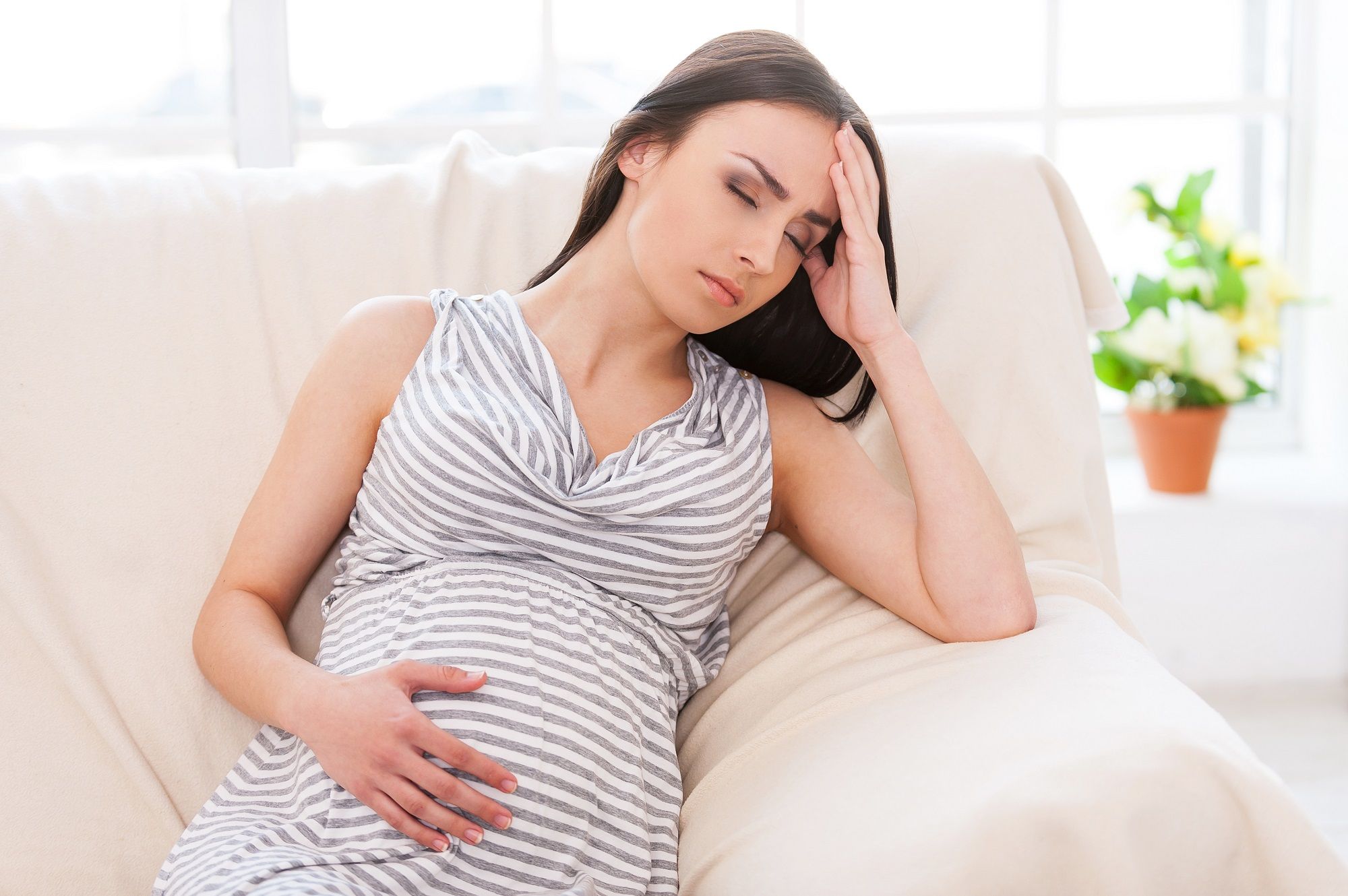 Народные средства против першения в горле при беременности