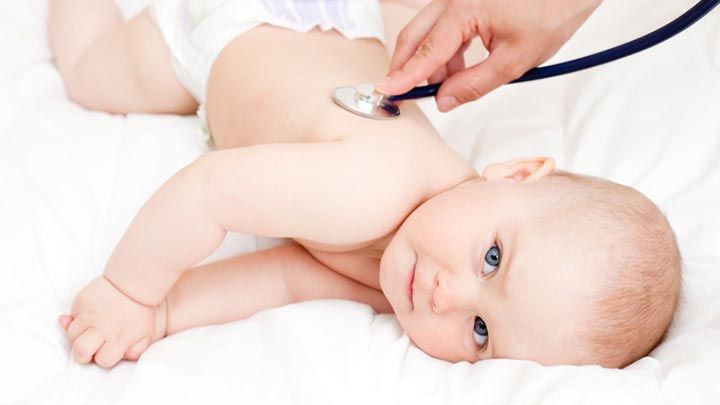 Что делать, когда кашель у ребенка 3 месяцев?