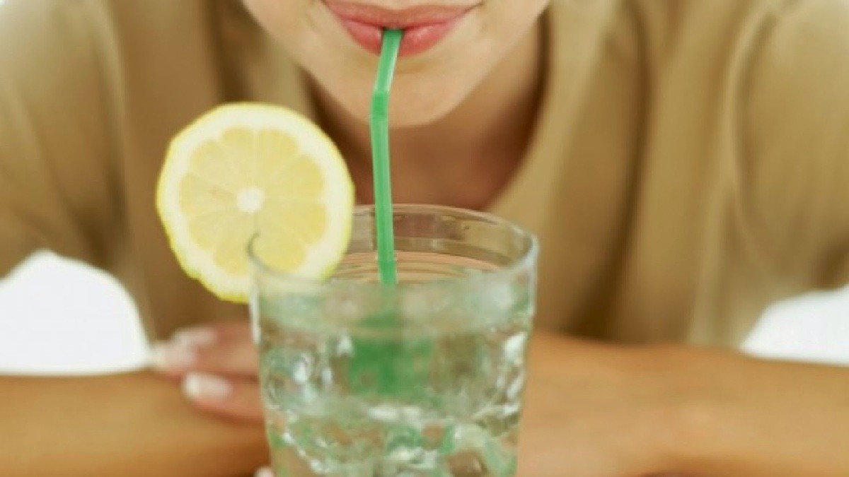 Чем полезен лимонный напиток?