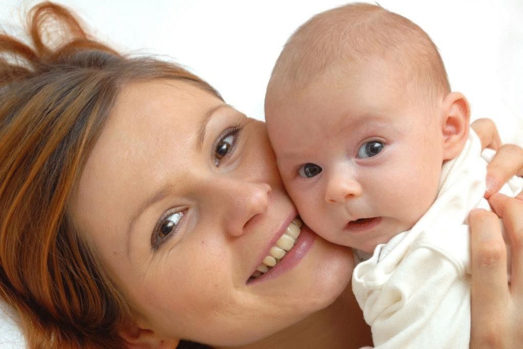 Глаза новорожденных: какие они?